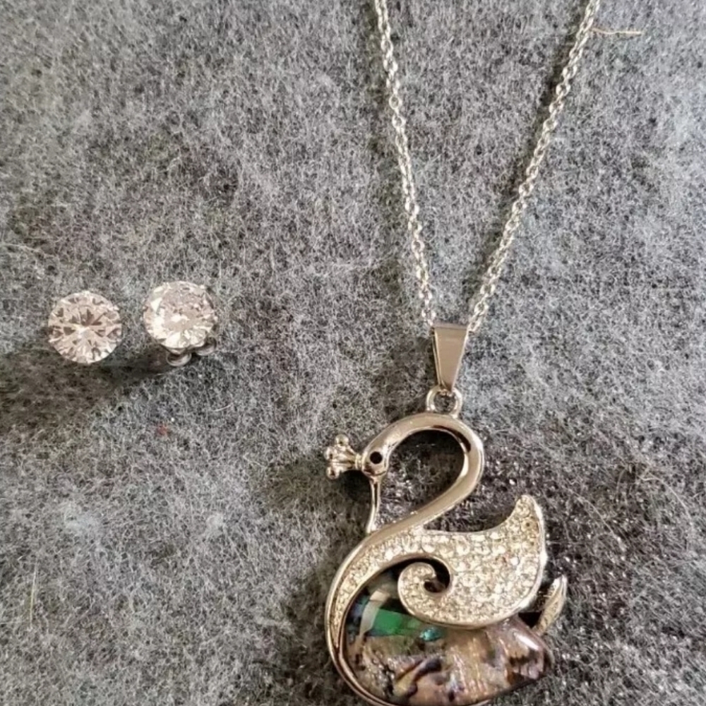 Abalone Shell Crystal Swan Queen Pendant Necklace in Polished Stainless Steel - Picture 6 of 6